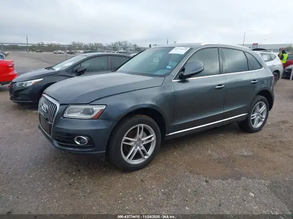 WA1C2AFP7HA093178 2017 AUDI Q5 - Image 2