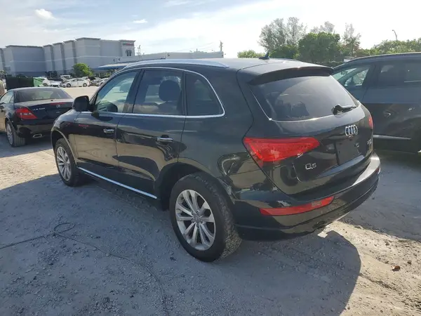 WA1C2AFP7HA099952 2017 AUDI Q5 - Image 2