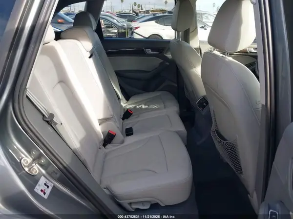 WA1C2AFP8GA150566 2016 AUDI Q5 - Image 8
