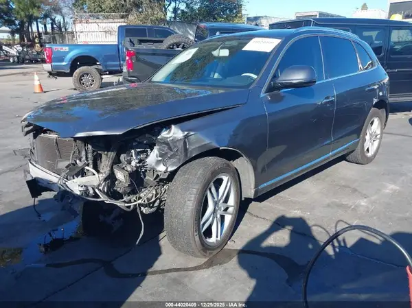 WA1C2AFP8HA019106 2017 AUDI Q5 - Image 2