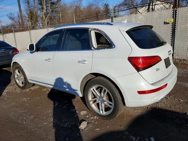 WA1C2AFP8HA093156 2017 AUDI Q5 - Image 2