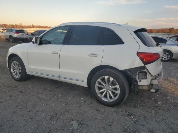 WA1C2AFP9GA010946 2016 AUDI Q5 - Image 2