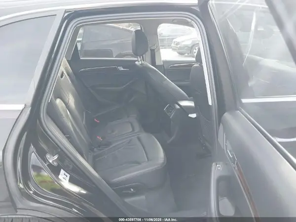WA1C2AFP9HA092517 2017 AUDI Q5 - Image 8
