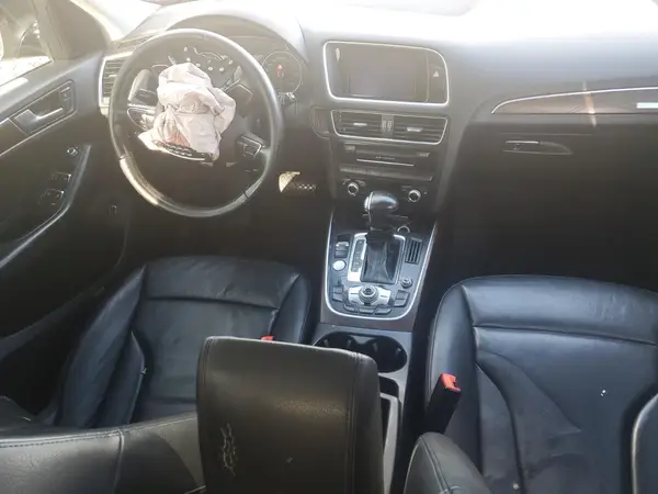 WA1C2AFP9HA097782 2017 AUDI Q5 - Image 8