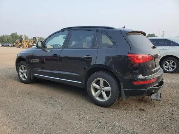 WA1C2AFPXHA038319 2017 AUDI Q5 - Image 2