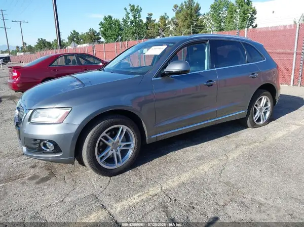 WA1C2AFPXHA052527 2017 AUDI Q5 - Image 2