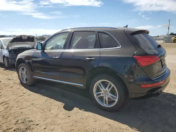 WA1C2AFPXHA069067 2017 AUDI Q5 - Image 2