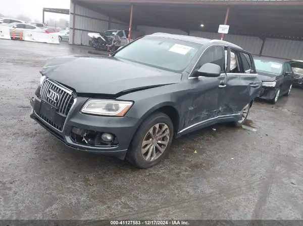 WA1C2AFPXHA070817 2017 AUDI Q5 - Image 2