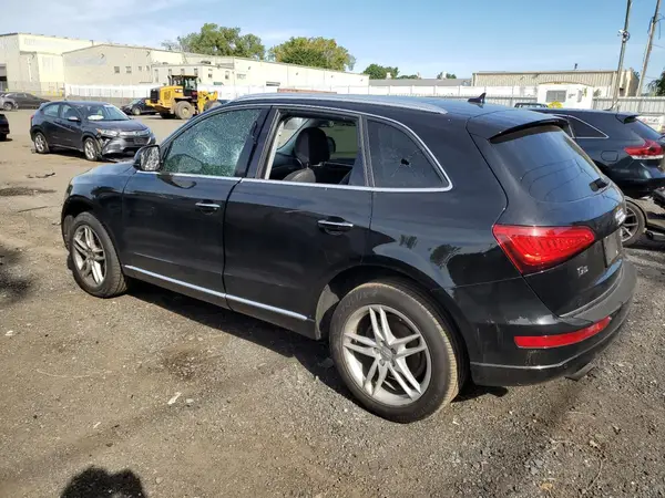 WA1C2AFPXHA092820 2017 AUDI Q5 - Image 2