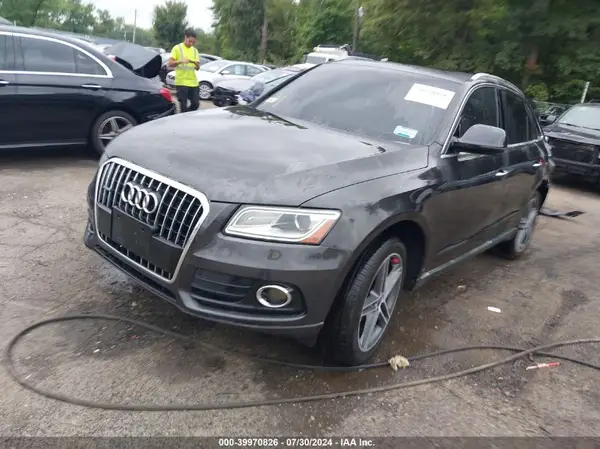 WA1C2BFP9GA086706 2016 AUDI Q5 - Image 2