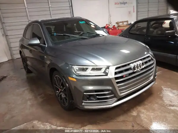 WA1C4AFY0J2083062 2018 AUDI SQ5 - Image 1