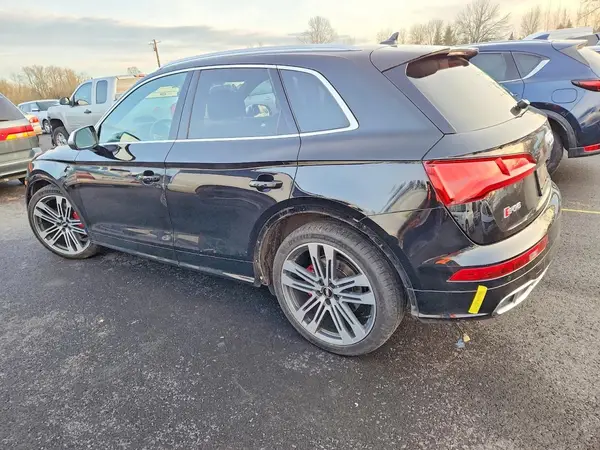 WA1C4AFY0J2220274 2018 AUDI SQ5 - Image 2