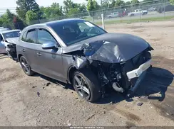 WA1C4AFY0J2223319 2018 AUDI SQ5