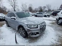WA1C4AFY0J2237639 2018 AUDI SQ5