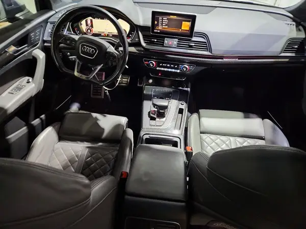 WA1C4AFY0J2241903 2018 AUDI SQ5 - Image 8