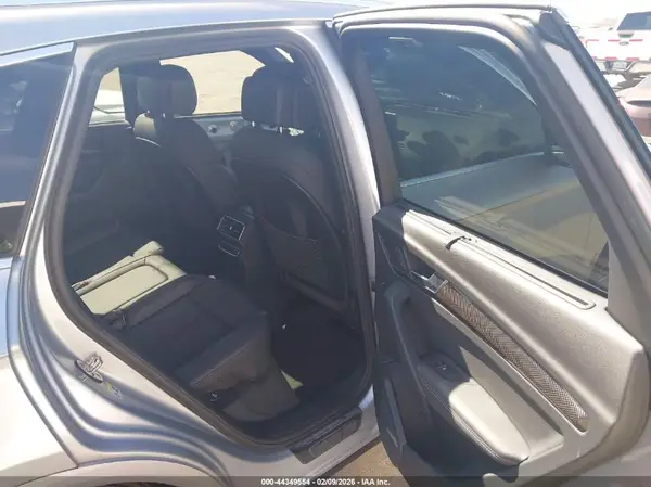 WA1C4AFY0K2001879 2019 AUDI SQ5 - Image 8