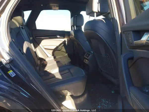 WA1C4AFY0K2096007 2019 AUDI SQ5 - Image 8