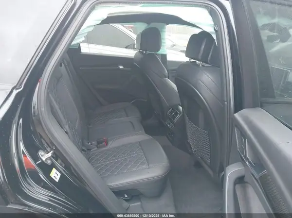 WA1C4AFY0K2097223 2019 AUDI SQ5 - Image 8