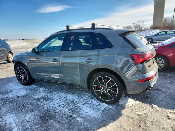 WA1C4AFY0M2093353 2021 AUDI SQ5 - Image 2