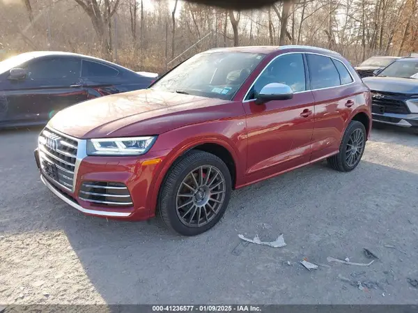 WA1C4AFY1J2025932 2018 AUDI SQ5 - Image 2