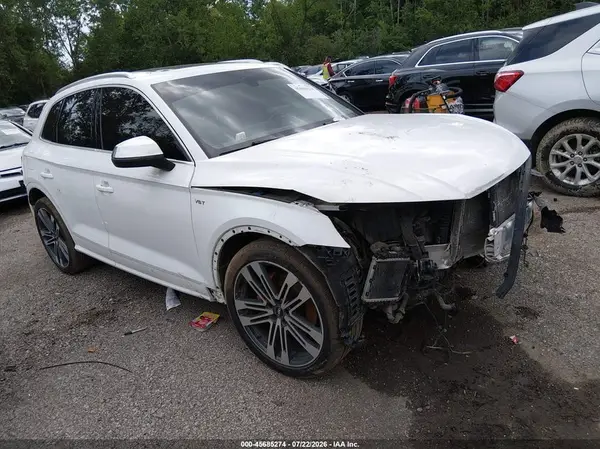 WA1C4AFY1J2079621 2018 AUDI SQ5 - Image 1