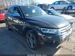 WA1C4AFY1J2096760 2018 AUDI SQ5