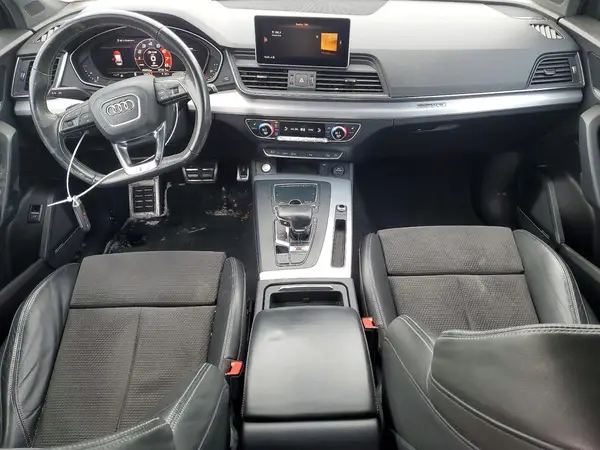 WA1C4AFY1J2119485 2018 AUDI SQ5 - Image 8