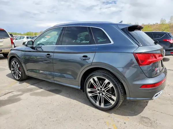 WA1C4AFY1J2125495 2018 AUDI SQ5 - Image 2