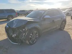 WA1C4AFY1J2148548 2018 AUDI SQ5