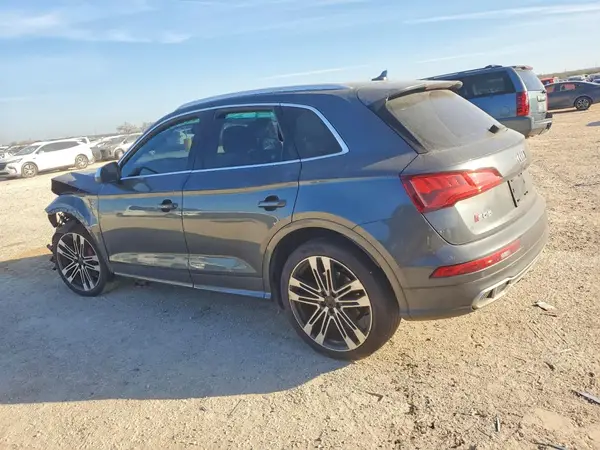 WA1C4AFY1J2148548 2018 AUDI SQ5 - Image 2
