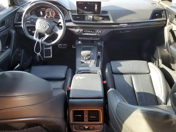 WA1C4AFY1J2155953 2018 AUDI SQ5 - Image 8