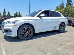 WA1C4AFY1J2176558 2018 AUDI SQ5