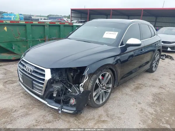 WA1C4AFY1J2228769 2018 AUDI SQ5 - Image 2