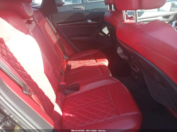 WA1C4AFY1K2015466 2019 AUDI SQ5 - Image 8