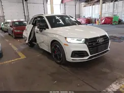 WA1C4AFY1K2101974 2019 AUDI SQ5