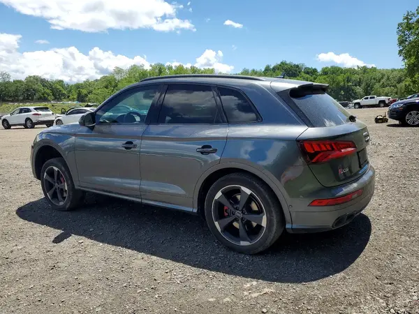 WA1C4AFY1K2121576 2019 AUDI SQ5 - Image 2