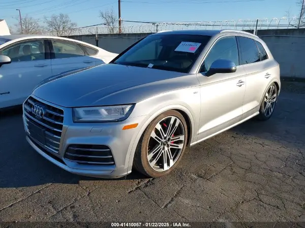 WA1C4AFY2J2026510 2018 AUDI SQ5 - Image 2