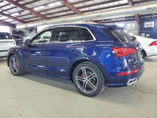 WA1C4AFY2J2041153 2018 AUDI SQ5 - Image 2