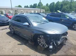 WA1C4AFY2J2093494 2018 AUDI SQ5