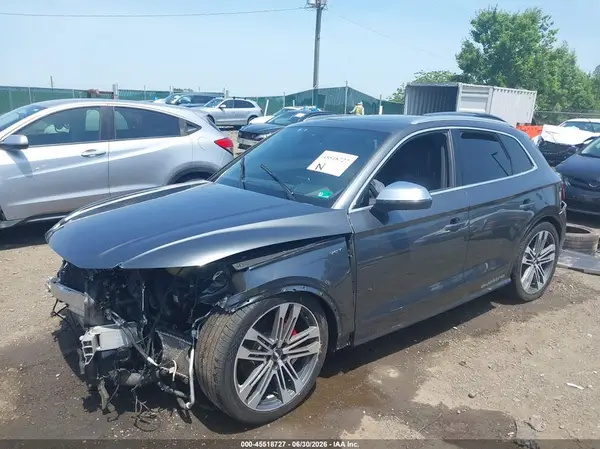 WA1C4AFY2J2093494 2018 AUDI SQ5 - Image 2