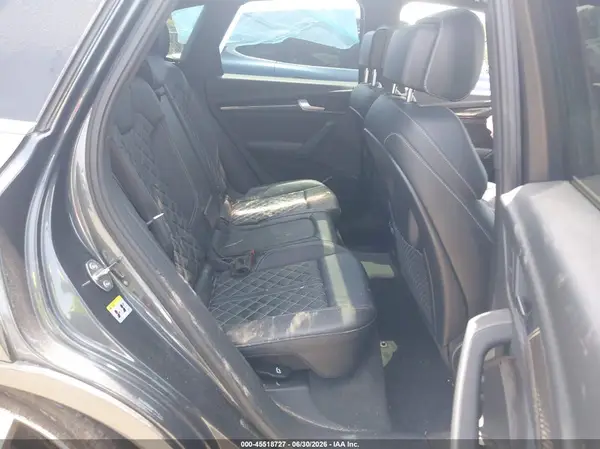 WA1C4AFY2J2093494 2018 AUDI SQ5 - Image 8