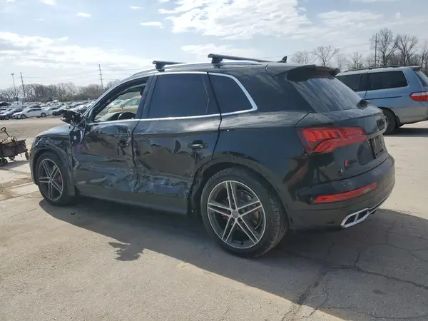 WA1C4AFY2J2094919 2018 AUDI SQ5 - Image 2