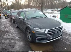 WA1C4AFY2J2139227 2018 AUDI SQ5