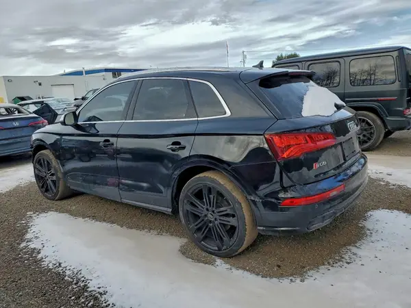 WA1C4AFY2J2149871 2018 AUDI SQ5 - Image 2