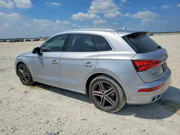 WA1C4AFY2J2182224 2018 AUDI SQ5 - Image 2