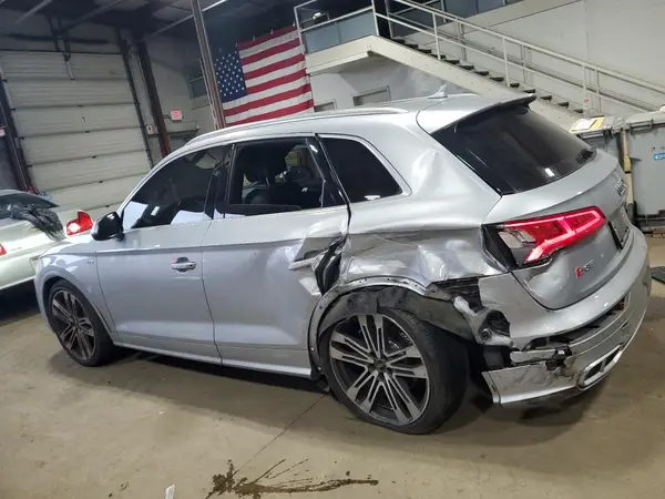 WA1C4AFY2J2205145 2018 AUDI SQ5 - Image 2