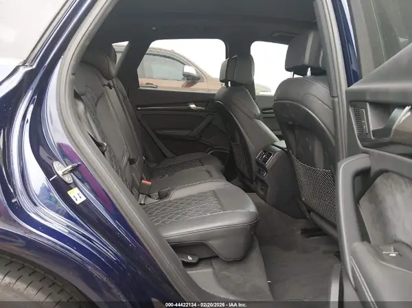 WA1C4AFY2J2225153 2018 AUDI SQ5 - Image 8