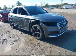 WA1C4AFY2K2001267 2019 AUDI SQ5