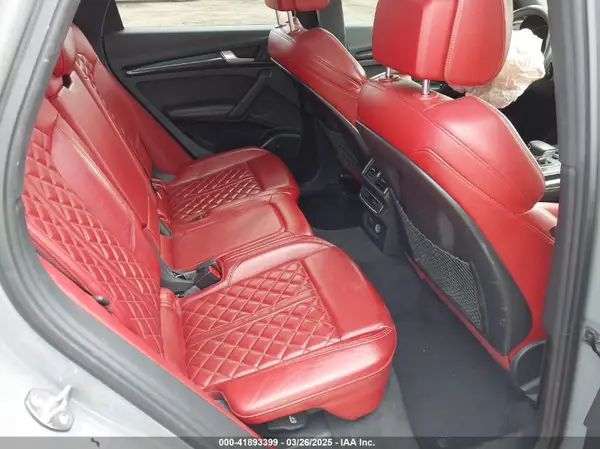 WA1C4AFY2K2071710 2019 AUDI SQ5 - Image 8