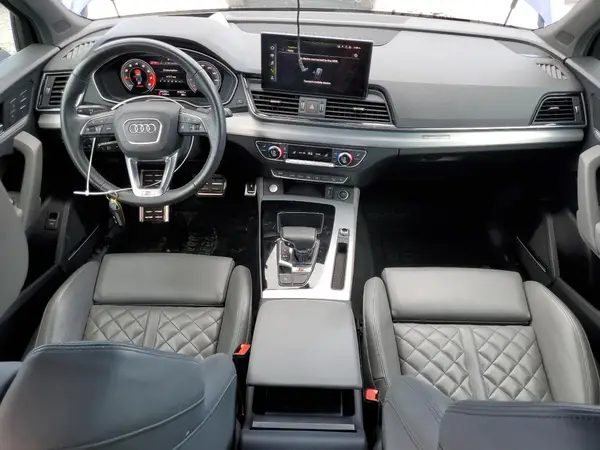 WA1C4AFY2M2047457 2021 AUDI SQ5 - Image 8
